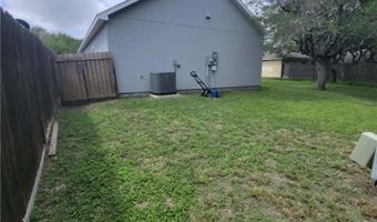 104 Pelican Ave, Aransas Pass, TX 78336