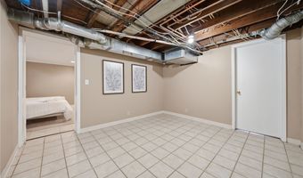 1400 Overlook Dr, Ashtabula, OH 44004