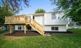 1000 E Maywood St, Brandon, SD 57005