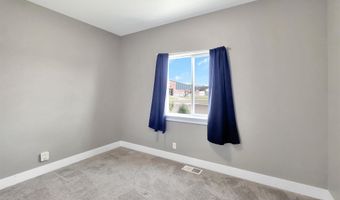 680 E 19th St, Burley, ID 83318