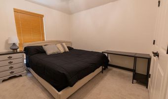 1013 Churchill Ln, Millsap, TX 76066