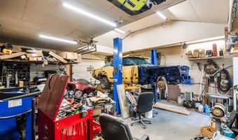 1108 Anchor Ave, Beachwood, NJ 08722