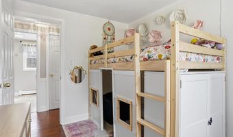 9 Tuttle Rd, Bedford, NH 03110
