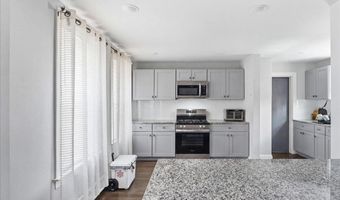 449 N 10th St 449, Allentown, PA 18102