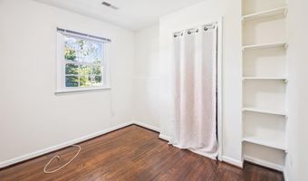 130 GREAT LAKE Dr, Annapolis, MD 21403
