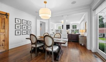 96 Evergreen St, Cumberland, RI 02864