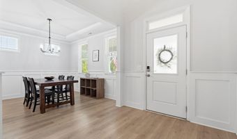 166 Fontana Lake Rd, Aberdeen, NC 28315
