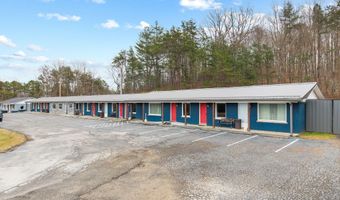 1165 S KY-11, Beattyville, KY 41311