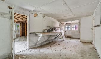 18 Oak Chapel Rd, Bridgewater, VT 05035