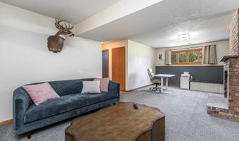 2665 Sun Rdg, Asbury, IA 52002