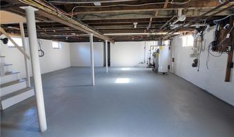 460 E Main Rd, Middletown, RI 02842