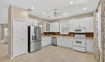 208 OCEANIA Ct, Apollo Beach, FL 33572