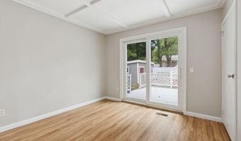 295 S Main St, Auburn, ME 04210
