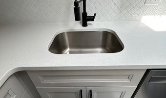 218 E WILDEY St, Philadelphia, PA 19125