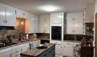 907 9th Ave N, Amory, MS 38821