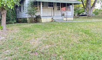 34 Jackson St, Barnesville, GA 30204