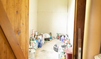 127 Swan Lake Ave, Belfast, ME 04915