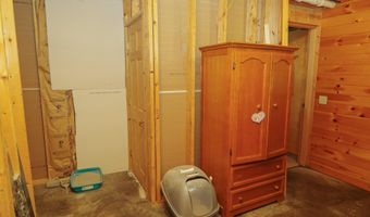 47 Gales Rd, Abbot, ME 04406