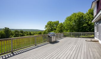 914 Union Rd, Appleton, ME 04862