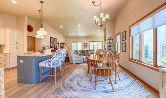 1959 Mesquite Loop, Bismarck, ND 58503