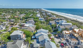 1766 BEACH Ave, Atlantic Beach, FL 32233