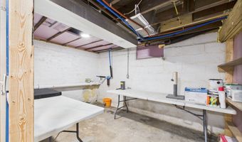 1910 W 10th St, Anderson, IN 46016