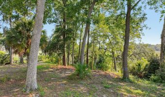6114 Vaux Rd, Beaufort, SC 29906