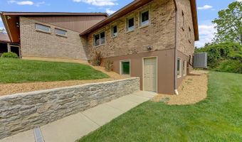 200 Cobb Rd, Aurora, IN 47001