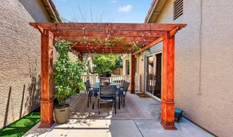 2412 W IRONWOOD Dr, Chandler, AZ 85224