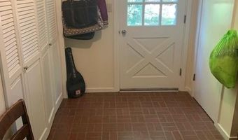 1694 CEDAR TOP Rd, Reading, PA 19607