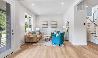 6908 GREYSWOOD Rd, Bethesda, MD 20817