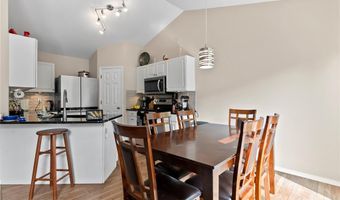 1708 Stoney Terrace Dr, Ballwin, MO 63021