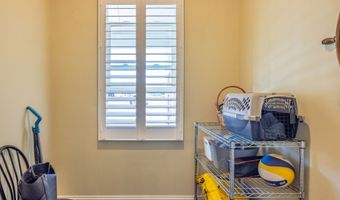 372 Foxboro Dr, Avon, IN 46123