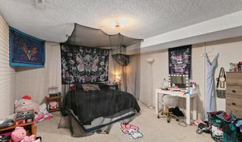 716 718 SE Magazine Rd, Ankeny, IA 50021