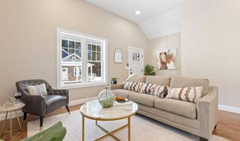 1 Renee Dr, Amherst, NH 03031