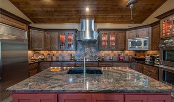 1116 Sand Lake Dr NW, Backus, MN 56435