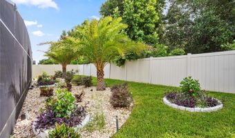 4212 WINDING PINES Dr, Apopka, FL 32712