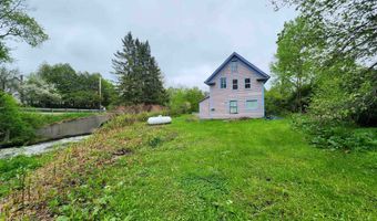 16 Northridge Rd, Burke, VT 05871