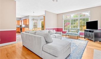 3 Aster Ln, Coventry, RI 02831