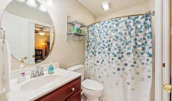 6139 PALOMINO Dr, Allentown, PA 18106