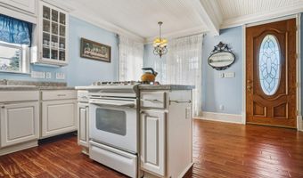 15804 Peapatch Rd, Biloxi, MS 39532