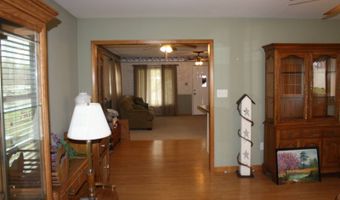 227 S. Seventh St, Albion, IL 62806