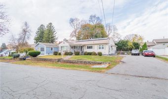 9 Farnum Ave, North Providence, RI 02911