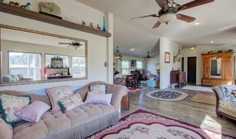 514 EAKIN Rd, Azalea, OR 97410