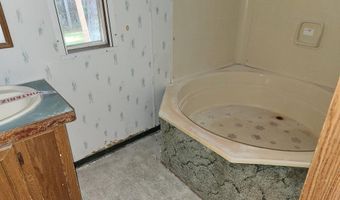 317 Newsome Grove Rd, Ahoskie, NC 27910