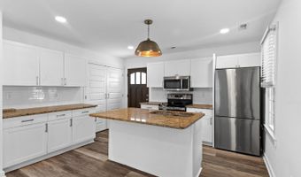 802 Amherst Ave, Altavista, VA 24517