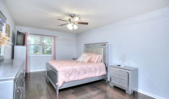 50 Greenhouse Rd 57D, Bridgeport, CT 06606