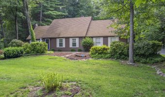 15 Blueberry Ln, Burlington, CT 06013