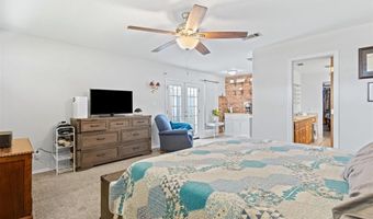 813 E 2nd St, Weatherford, TX 76086