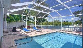6531 SANTIAGO Ct, Apollo Beach, FL 33572